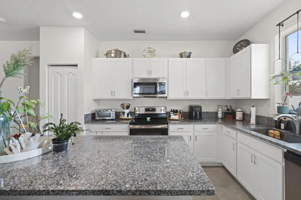 12500 NW Stanis Lane Port St Lucie FL 34987