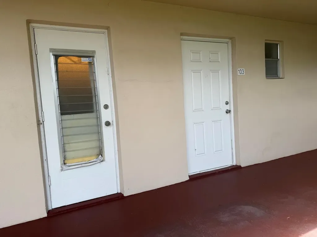 2687 N Garden Drive Drive N Lake Worth FL 33461