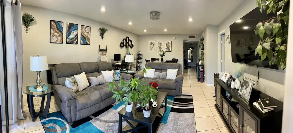 140 S Cypress Road Pompano Beach FL 33060