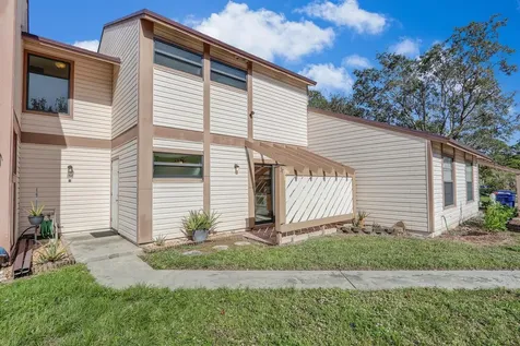 113 Sherwood Circle Jupiter FL 33458