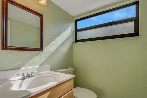 113 Sherwood Circle Jupiter FL 33458