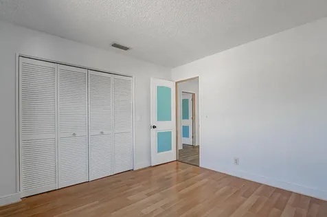 113 Sherwood Circle Jupiter FL 33458
