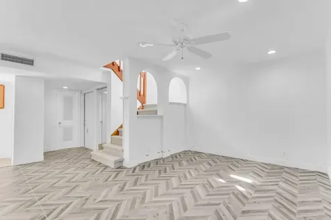 113 Sherwood Circle Jupiter FL 33458