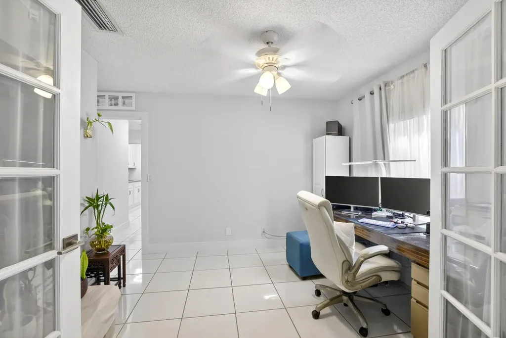 12436 SW 1st Street Coral Springs FL 33071