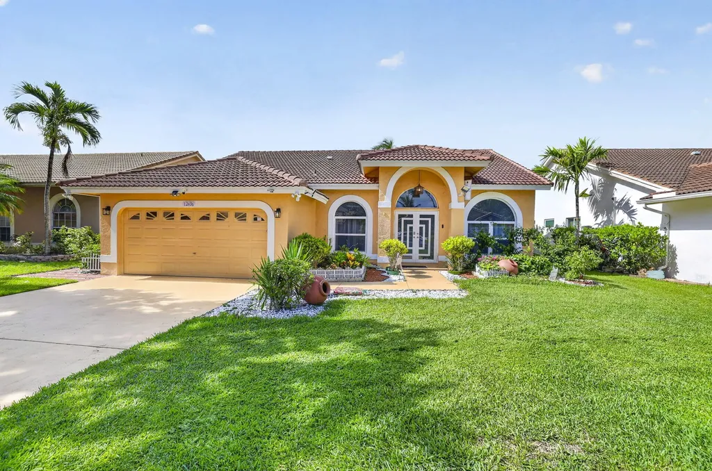 12436 SW 1st Street Coral Springs FL 33071