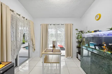 12436 SW 1st Street Coral Springs FL 33071
