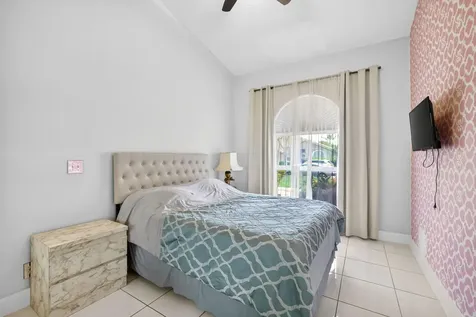 12436 SW 1st Street Coral Springs FL 33071