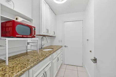 12436 SW 1st Street Coral Springs FL 33071