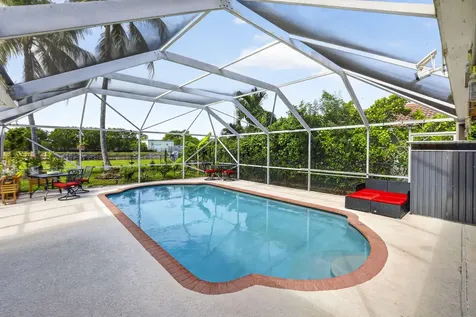 12436 SW 1st Street Coral Springs FL 33071