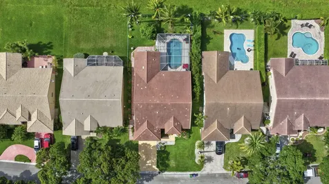 12436 SW 1st Street Coral Springs FL 33071