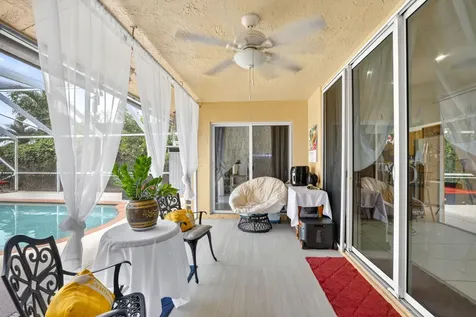 12436 SW 1st Street Coral Springs FL 33071