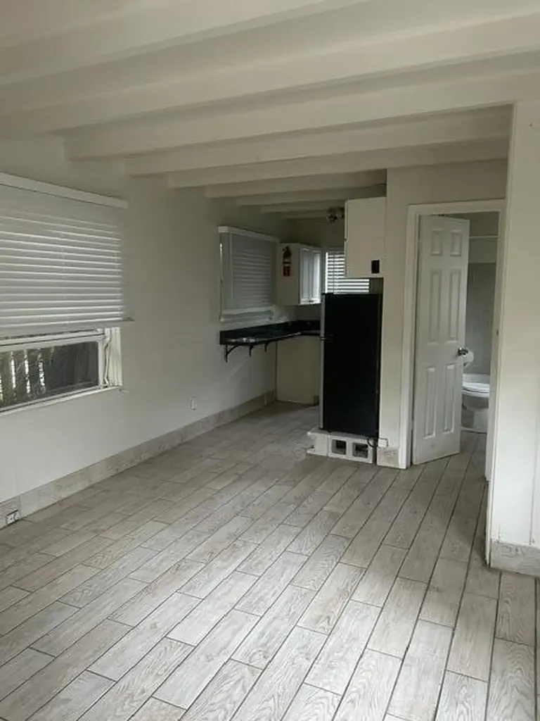 1839 SW 23rd Street Fort Lauderdale FL 33315