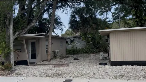 1839 SW 23rd Street Fort Lauderdale FL 33315