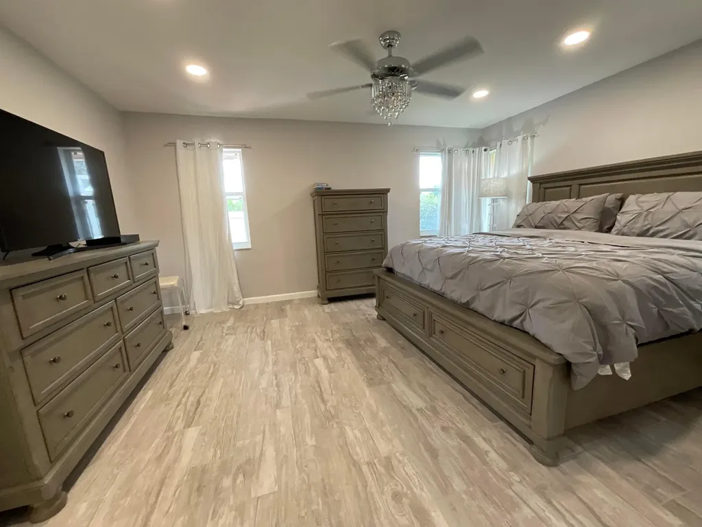 5574 Royal Lake Circle Boynton Beach FL 33437