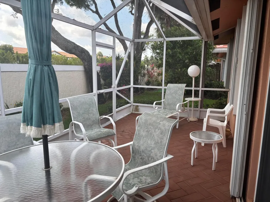 5574 Royal Lake Circle Boynton Beach FL 33437