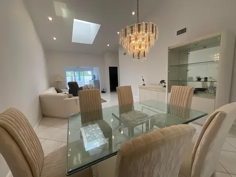 5574 Royal Lake Circle Boynton Beach FL 33437