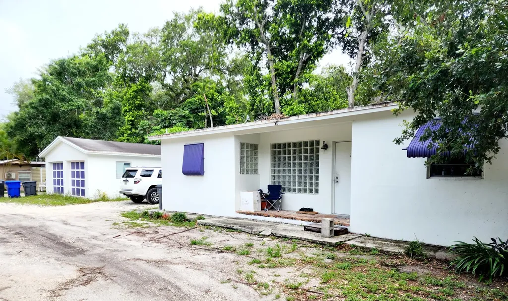 4124 N 32nd Court Hollywood FL 33021
