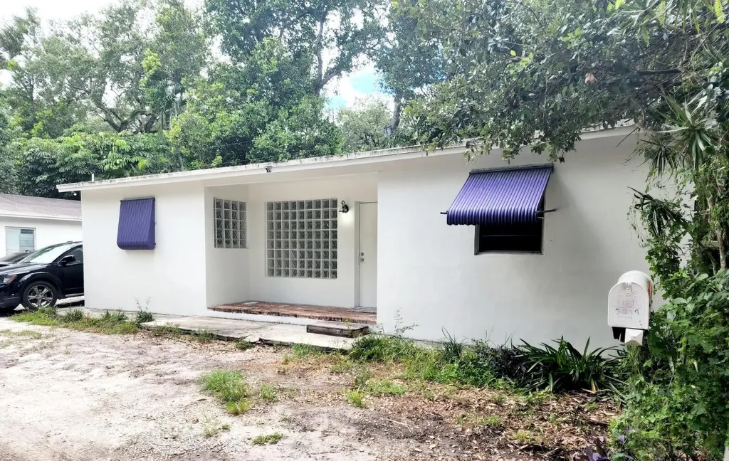 4124 N 32nd Court Hollywood FL 33021