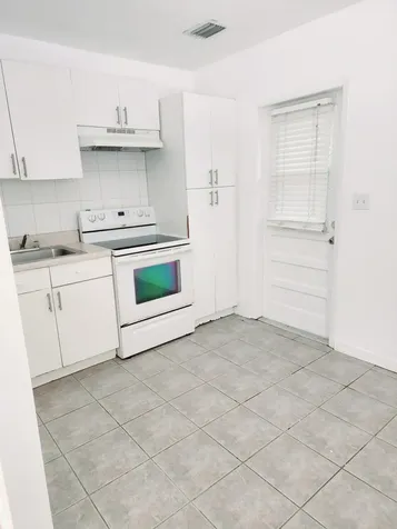 4124 N 32nd Court Hollywood FL 33021