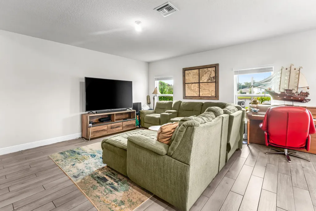 11006 SW Pacini Way Port St Lucie FL 34987