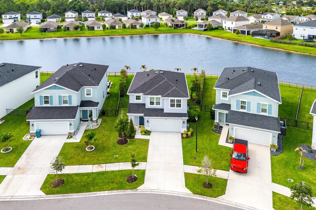 11006 SW Pacini Way Port St Lucie FL 34987