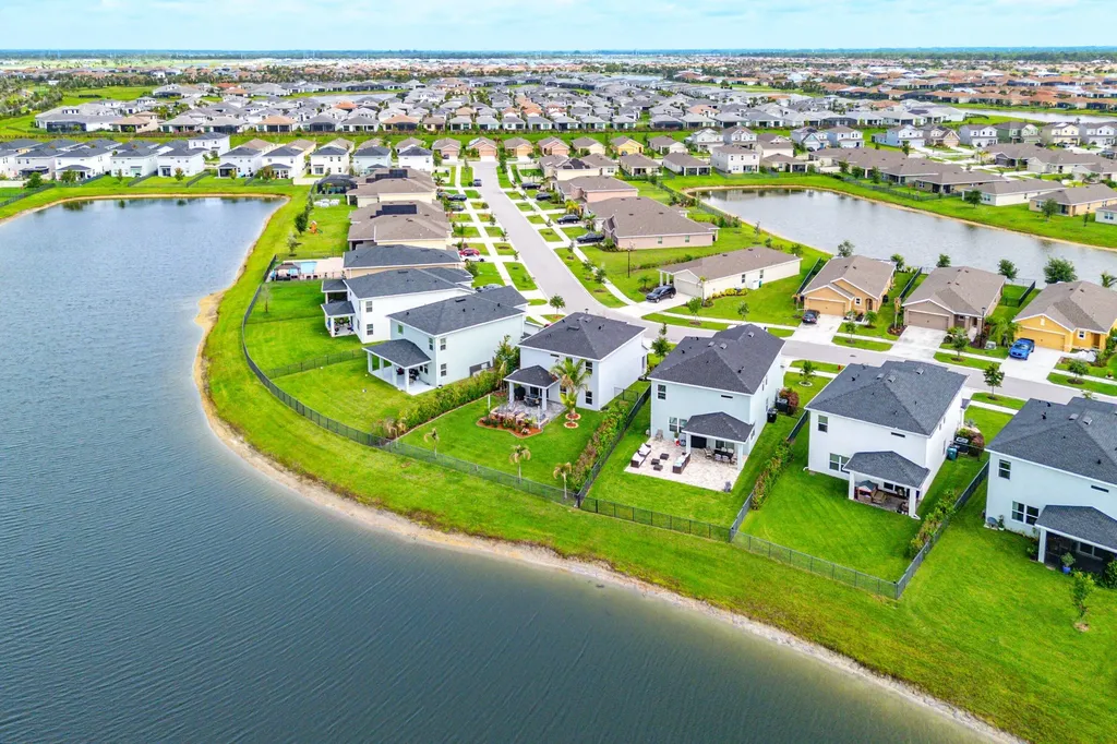11006 SW Pacini Way Port St Lucie FL 34987