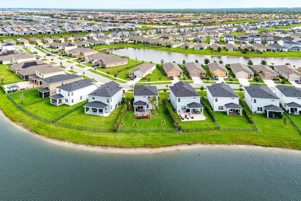 11006 SW Pacini Way Port St Lucie FL 34987