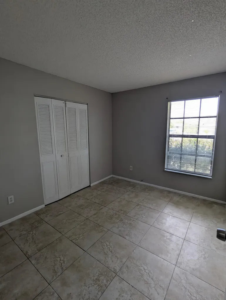 554 SW Lakehurst Drive Port St Lucie FL 34983