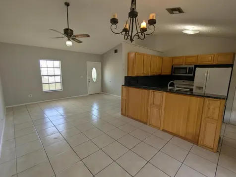 554 SW Lakehurst Drive Port St Lucie FL 34983