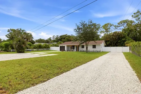 15409 Los Angeles Drive Loxahatchee Groves FL 33470