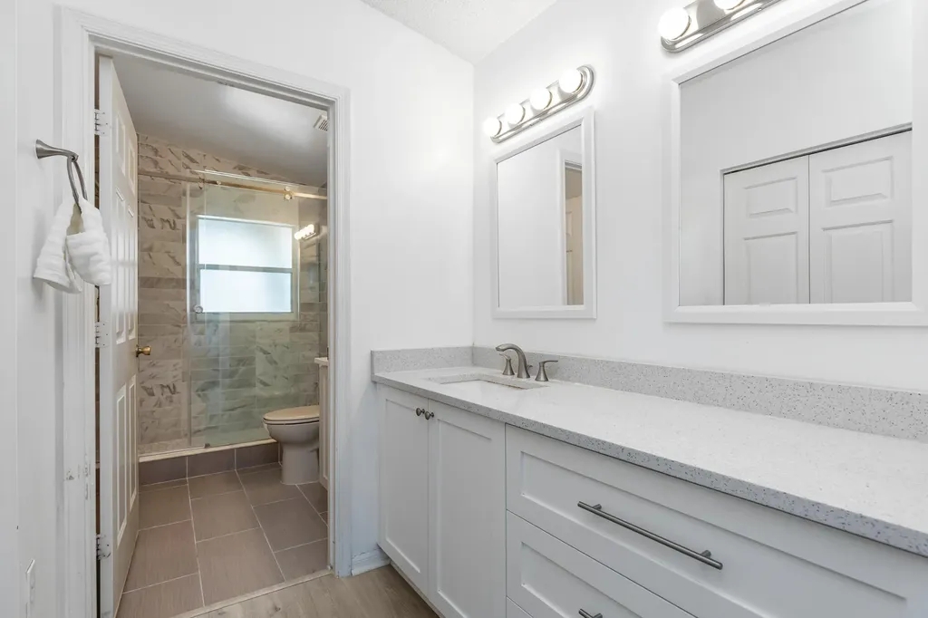5349 NW 117th Avenue Coral Springs FL 33076