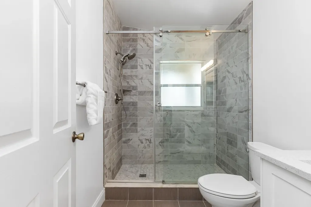 5349 NW 117th Avenue Coral Springs FL 33076