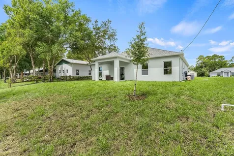 8186 104th Court Vero Beach FL 32967