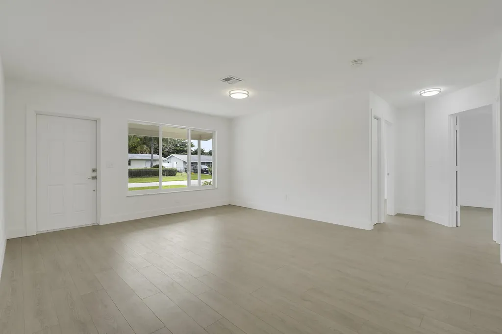 4142 Kirkland Lane Lake Worth FL 33461