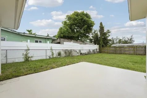 4142 Kirkland Lane Lake Worth FL 33461