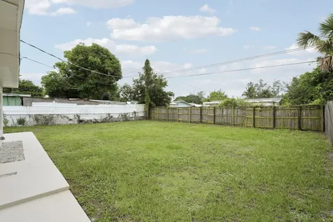 4142 Kirkland Lane Lake Worth FL 33461