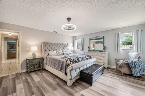 100 Greenwood Court Royal Palm Beach FL 33411