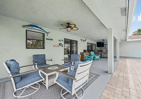 100 Greenwood Court Royal Palm Beach FL 33411