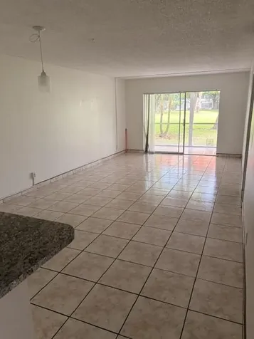 607 S State Road 7 Margate FL 33068