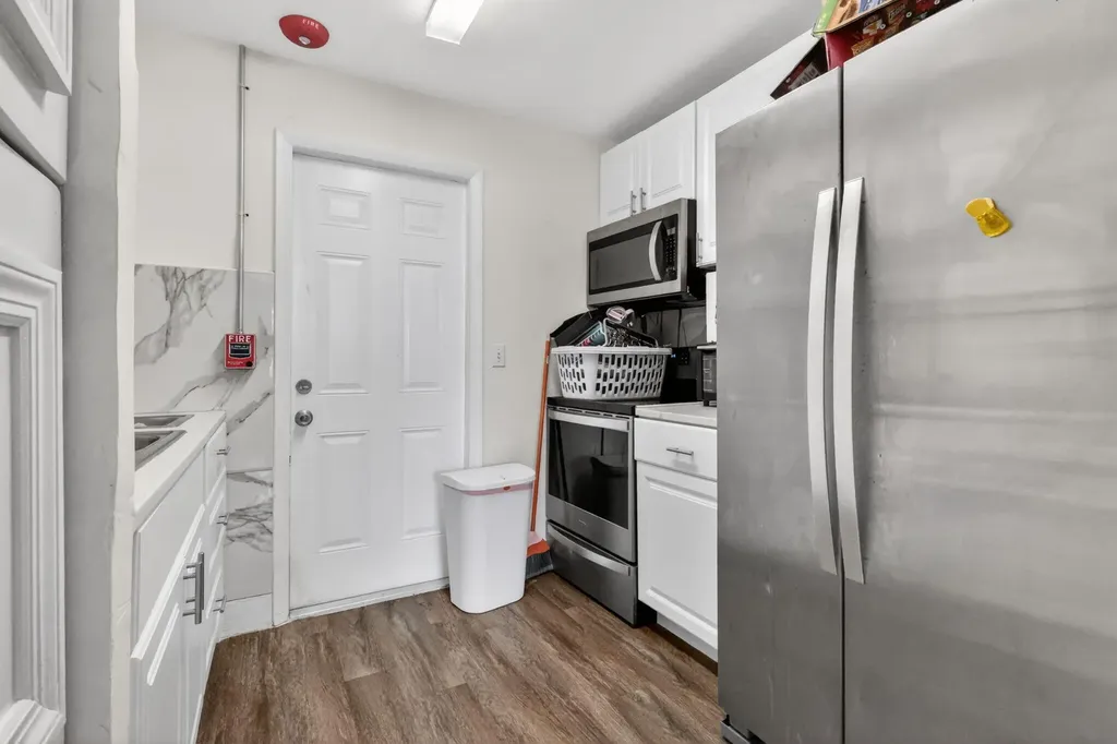 807 14th Street West Palm Beach FL 33401