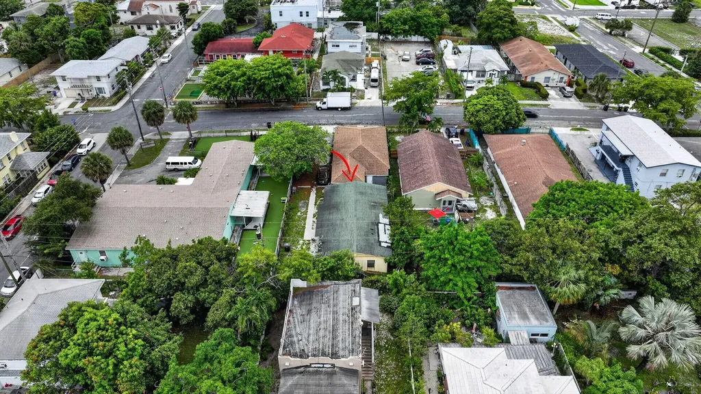 807 14th Street West Palm Beach FL 33401