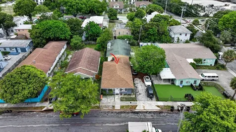 807 14th Street West Palm Beach FL 33401