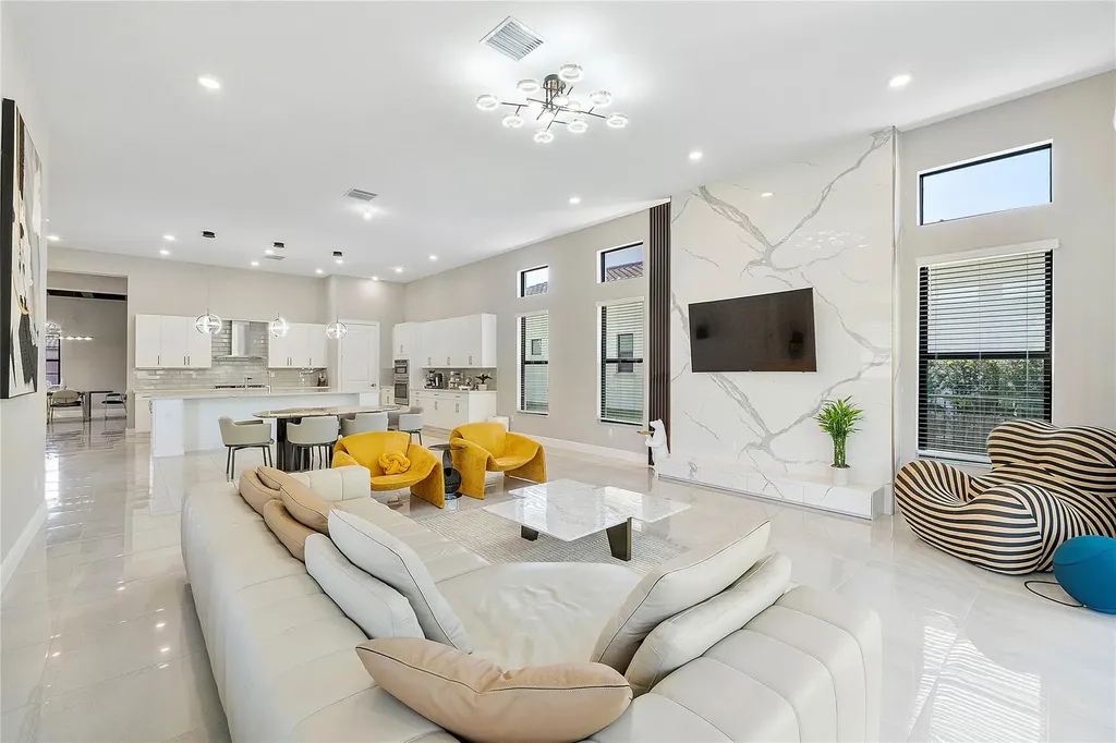 9245 W Parkland Bay Trail Parkland FL 33076