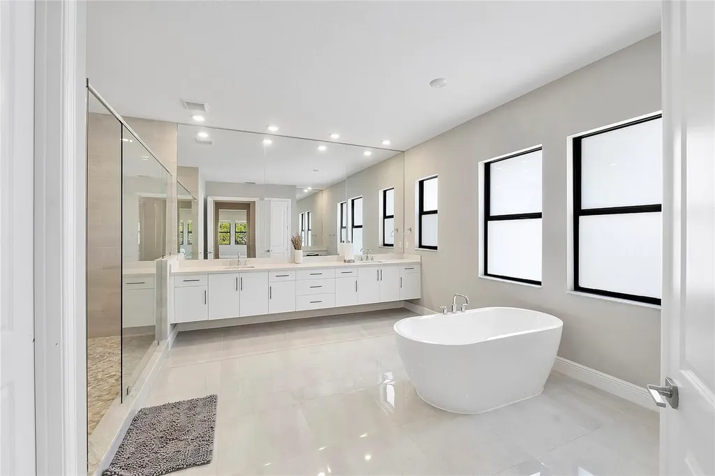 9245 W Parkland Bay Trail Parkland FL 33076