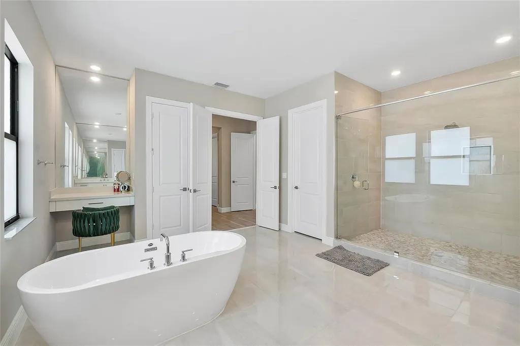 9245 W Parkland Bay Trail Parkland FL 33076