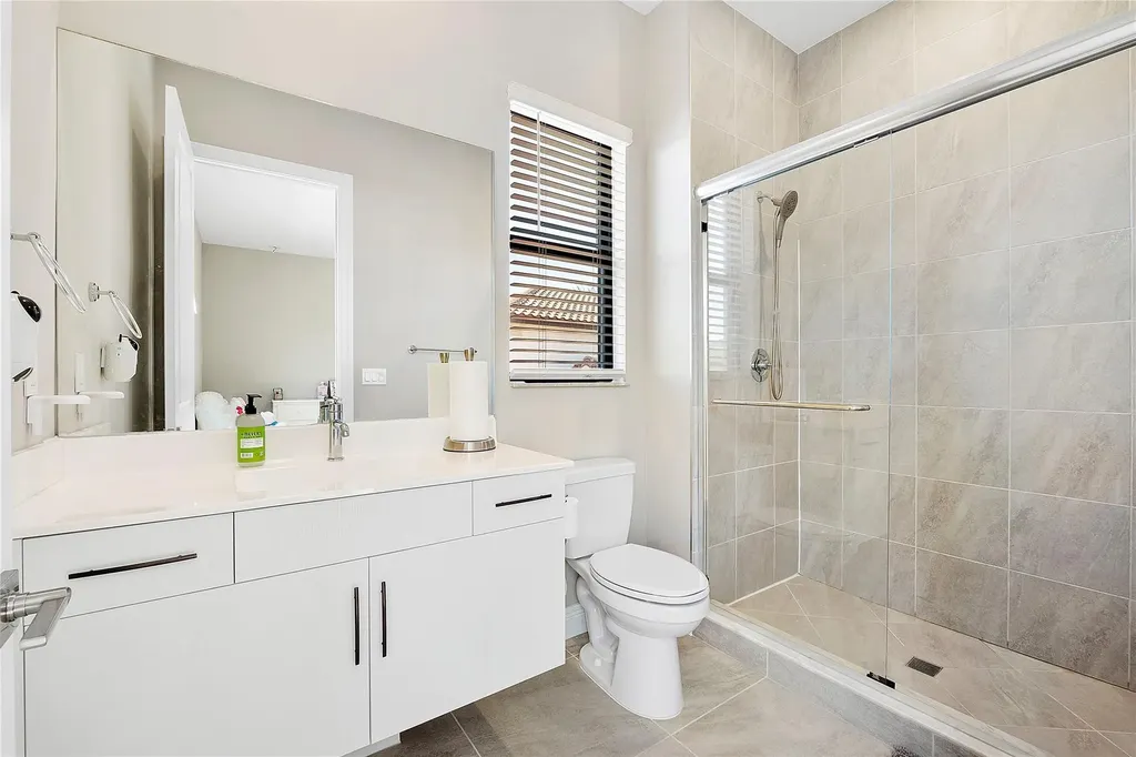 9245 W Parkland Bay Trail Parkland FL 33076