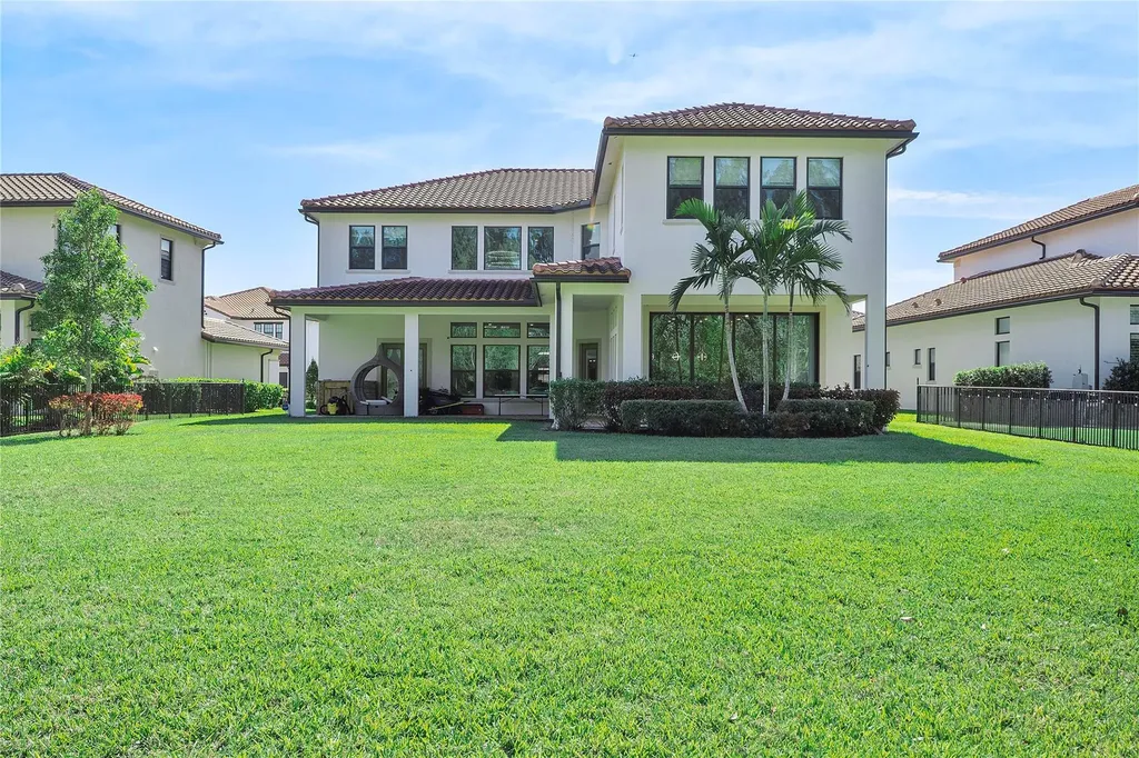 9245 W Parkland Bay Trail Parkland FL 33076