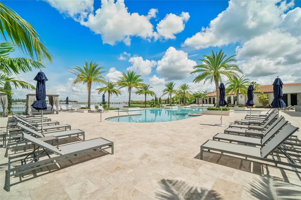 9245 W Parkland Bay Trail Parkland FL 33076