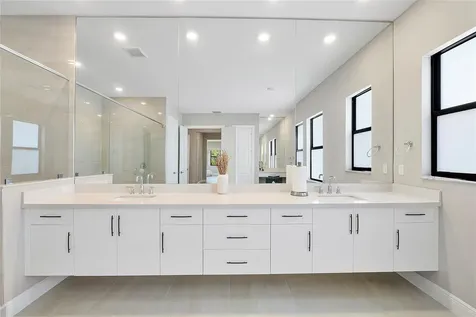 9245 W Parkland Bay Trail Parkland FL 33076