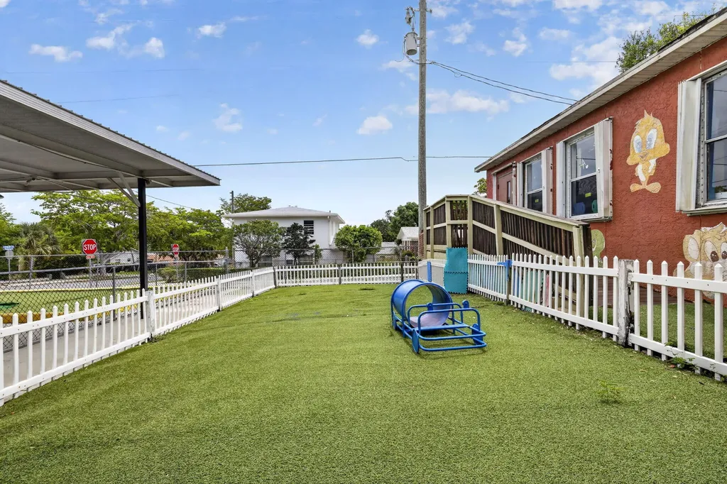 800 14th Street West Palm Beach FL 33401